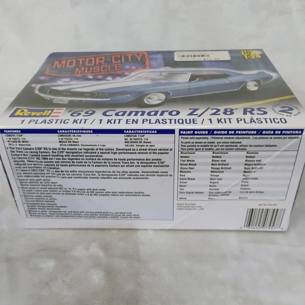 Revell 69 Camaro Z/28 RS Motor-City Muscle 1:25 Scale Model Kit 85-7457 NEW